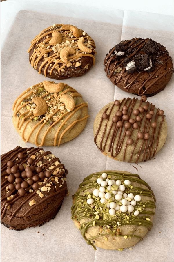 Coffret de six cookies nappés