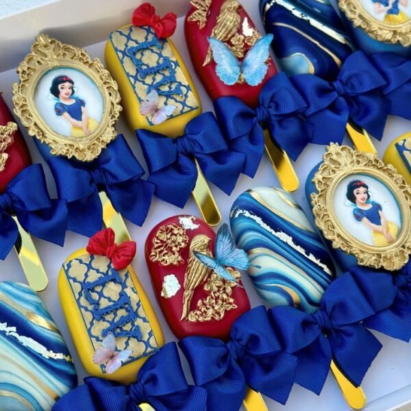 Cakesicles Blanche-Neige