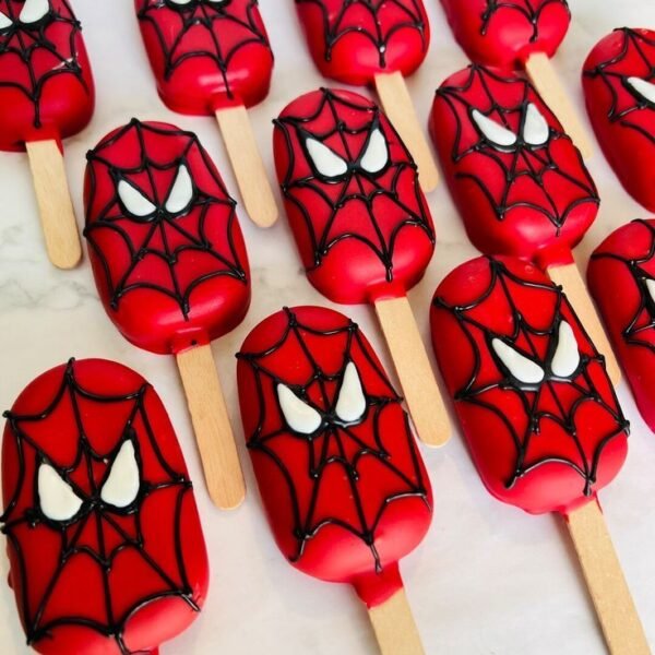 Cakesicles Spiderman